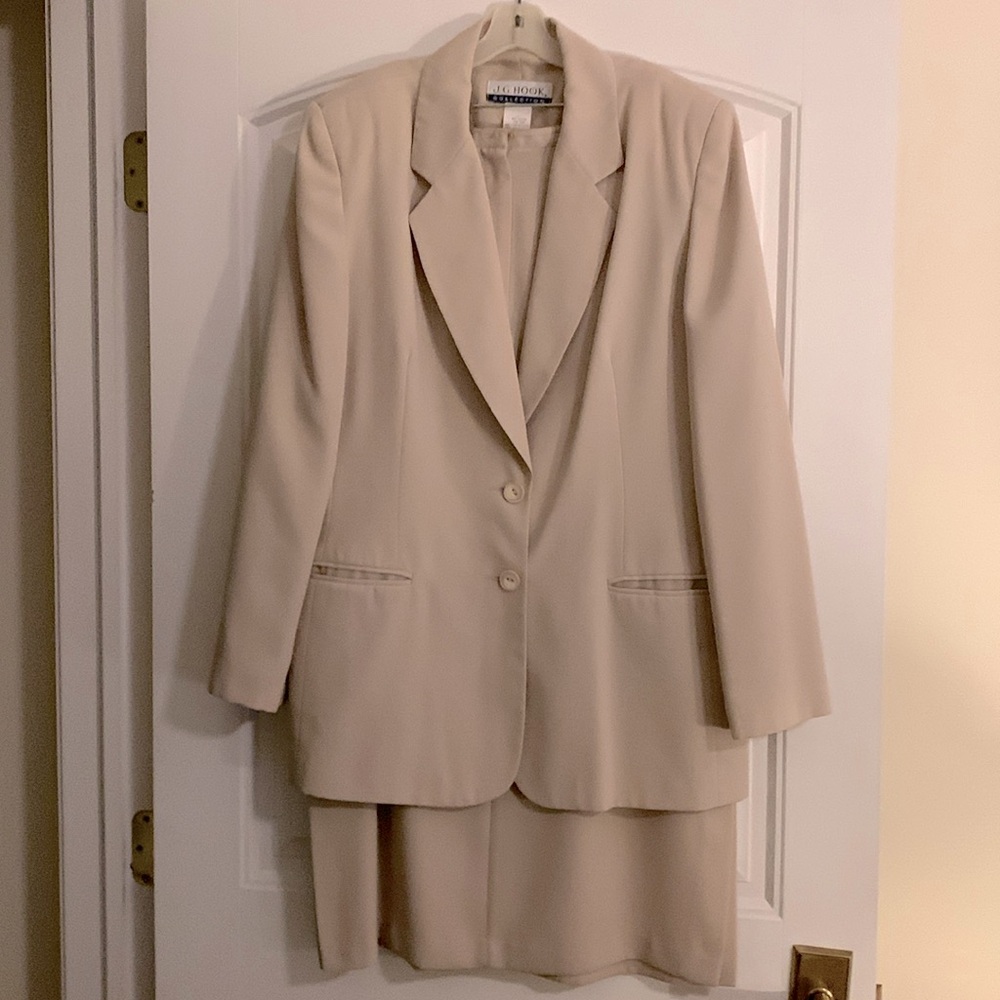 J G Hook Beige Jacket and Skirt Suit - Size 16 - machine washable